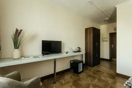 Customs House & SPA - 68