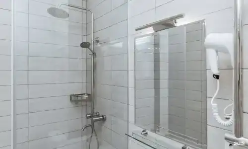 L-hotel - 68