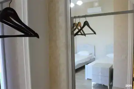 Золотые Пески - 180