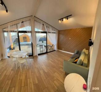 Crazy Snail Barn - 32