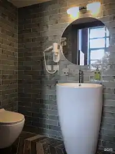 Loft - 108