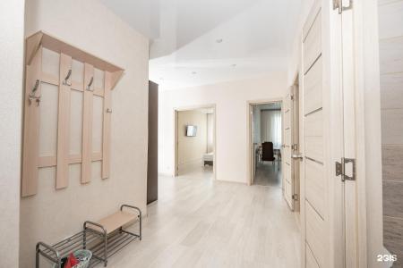 ИЛНЕ Двухкомнатная квартира на улице Республики - 9