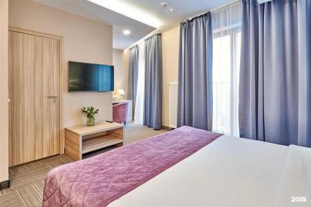 Harbor Club - 102