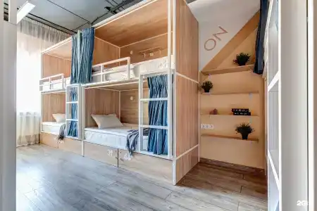 Roomy Hostel - 105