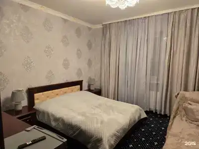 Голден Хаус - 98