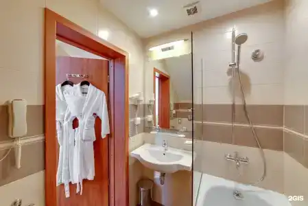 Новый Петергоф - 124