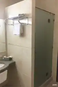 София - 215