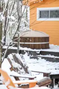 А у реки - 273