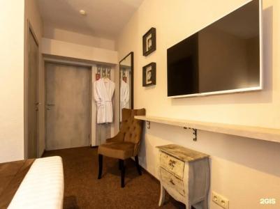 Сова на Академической - 75