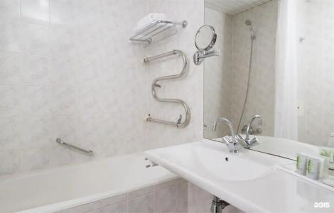 Октябрьская - 195