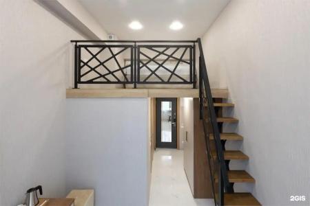 8Avenue - 206