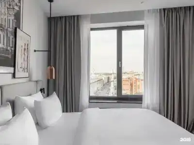 Radisson - 90