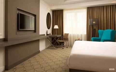 DoubleTree by Hilton - 87
