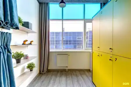 Roomy Hostel - 90