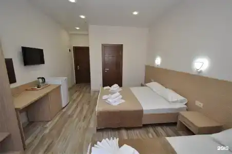 Family Pride inn - 131
