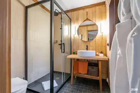 We Lodge - 142