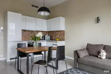 Докландс - 173