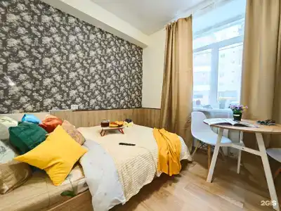 Divan i chemodan on Uritsky str. - 114