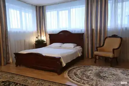 Петровский - 13