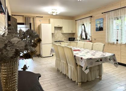 Moon House - 8