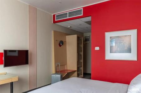 Cosmos Novosibirsk Hotel - 85