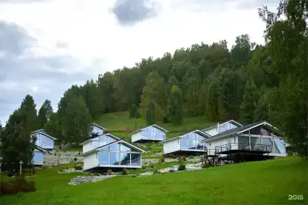 Алтай Пэлас - 210