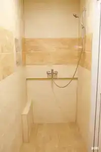 Нхостел - 33