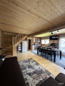 Wood palace - 81