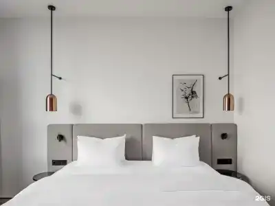 Radisson - 76