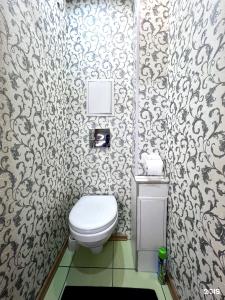 Маклакова, 52 - 23