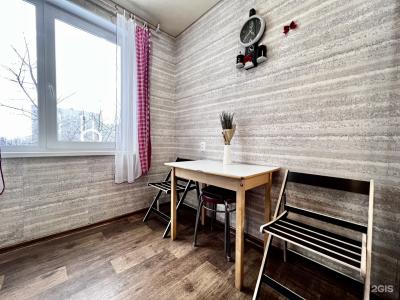 Маклакова, 52 - 12