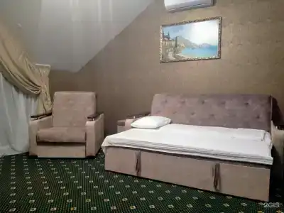 Ревю - 102