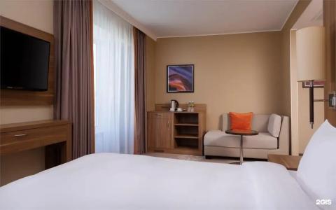 DoubleTree by Hilton - 68