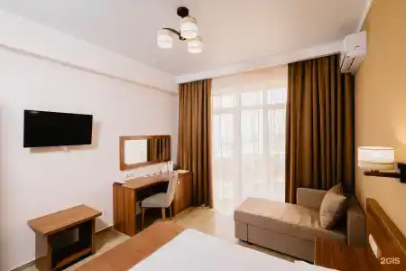 Family Pride inn - 93