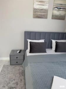 SunLine LUXury - 168