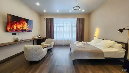 Мыс на Неве - 81