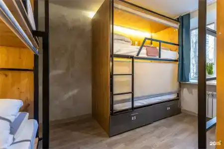M&DHost - 214