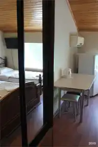 Золотые Пески - 106