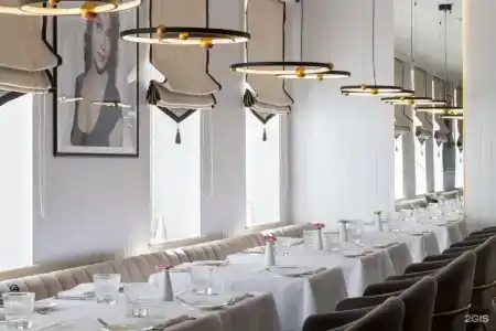 V Hotel - 120