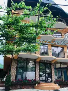 Dream House - 38