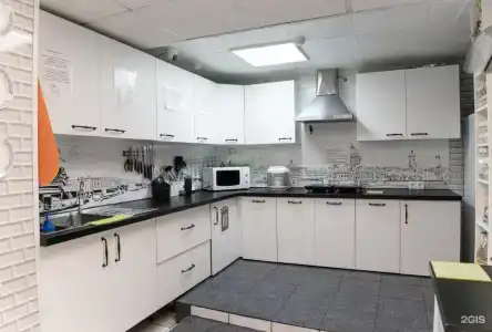 Белый - 4