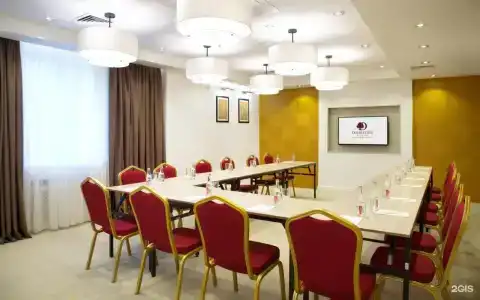 DoubleTree by Hilton - 45