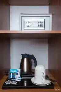 Best Western Plus Centre - 80