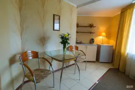Suite - 24