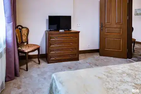 Customs House & SPA - 40
