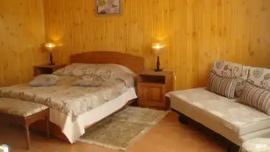 У Озера - 12