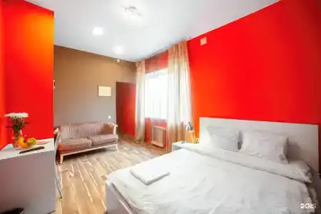 Avia House - 28