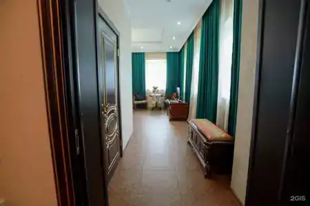 Manor House - 17