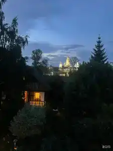 Дом с видом на монастырь - 23