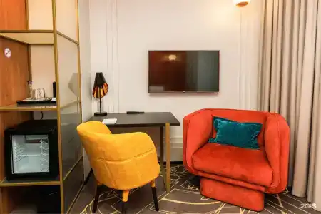 Mercure - 44